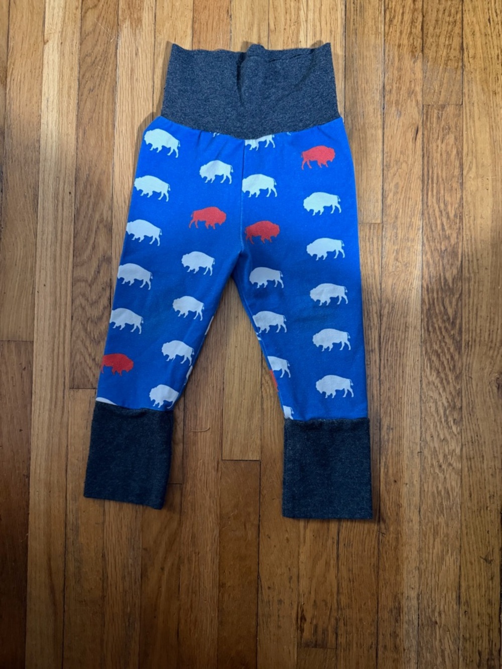Buffalo Seamery 3-18M Buffalo Bills Grow with me leggings